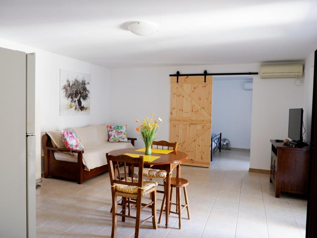 Mani Home Neo Oitilo Exterior foto